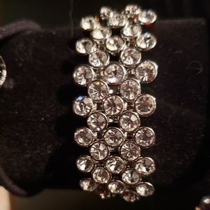 Henri Bendel crystal pony tail holder